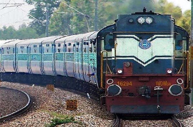 Indian Railways : એક ભૂલ બ્લૉક કરાવી શકે છે તમારી રેલ ટિકિટ