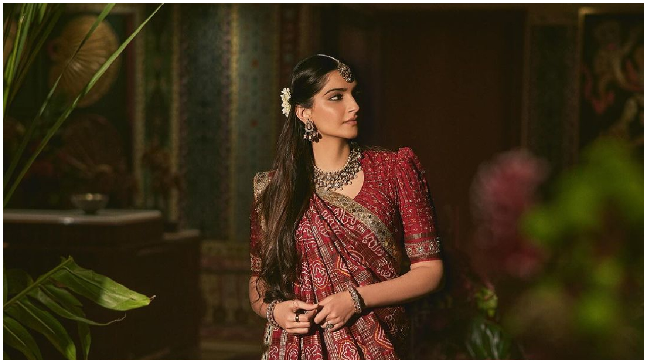 Sonam Kapoor Radiates Cultural Beauty In Gujarati Ensemble: Here's How You  Can Too | HerZindagi