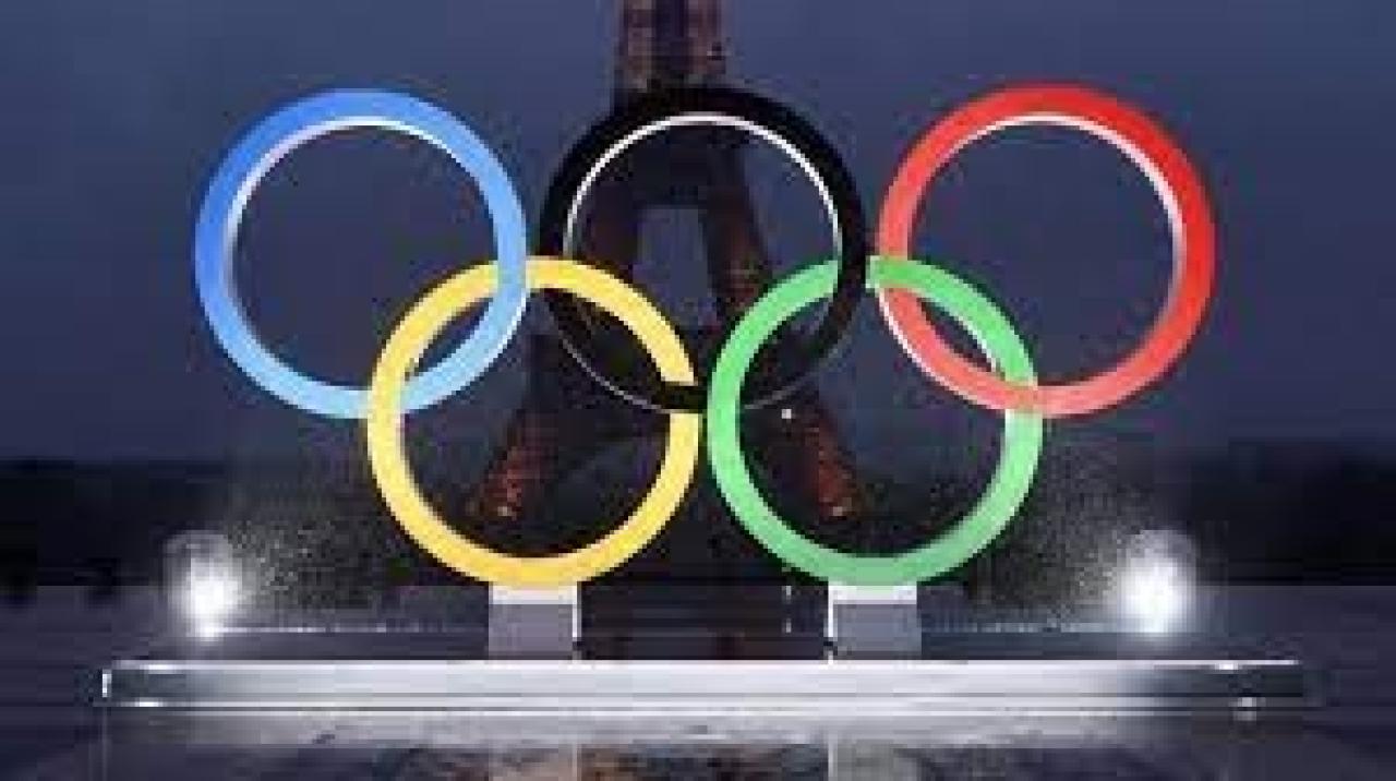 ઓલિમ્પિક્સ પહેલા ફ્રાન્સમાં રેલ નેટવર્ક પર હુમલો: રેલવે લાઇન પર આગ, 8 લાખ ફસાયા