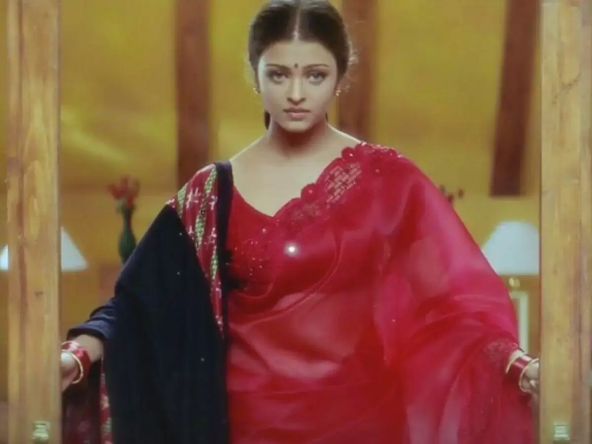 Neeta Lulla Shares Aishwarya Rai Pictures In Lehengas From Jodhaa Akbar On  Instagram - Boldsky.com