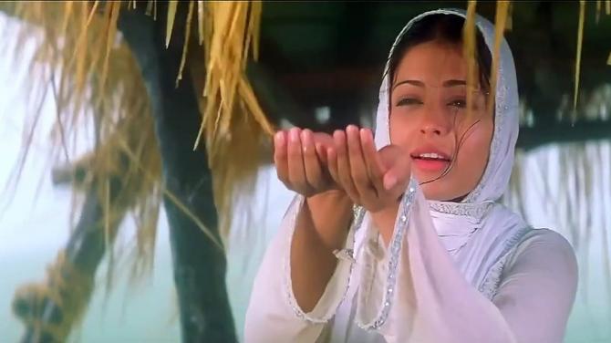 12 Best Bollywood Monsoon Songs That You Must Add To Your Rainy Playlist