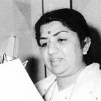 Lata Mangeshkar turns 91: Sister Asha Bhosle shares unseen childhood memory