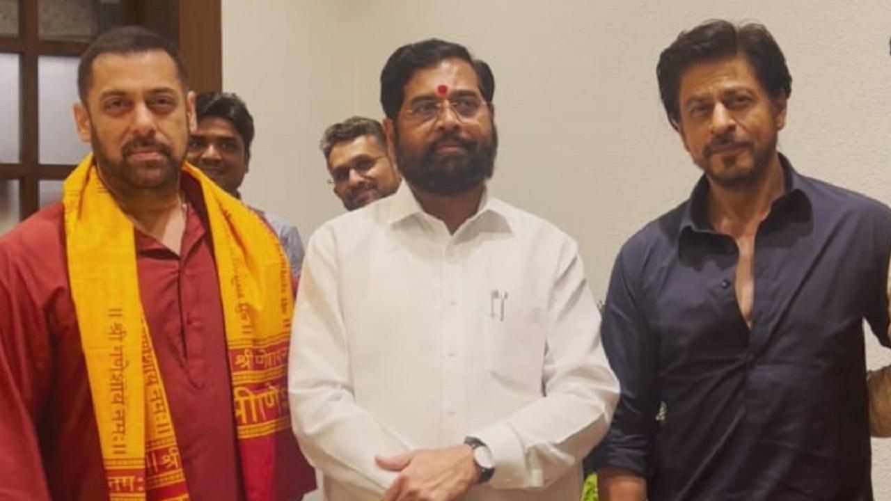 Tiger and Pathaan Unite At Maharashtra CM Eknath Shinde`s Ganpati Function & More Details