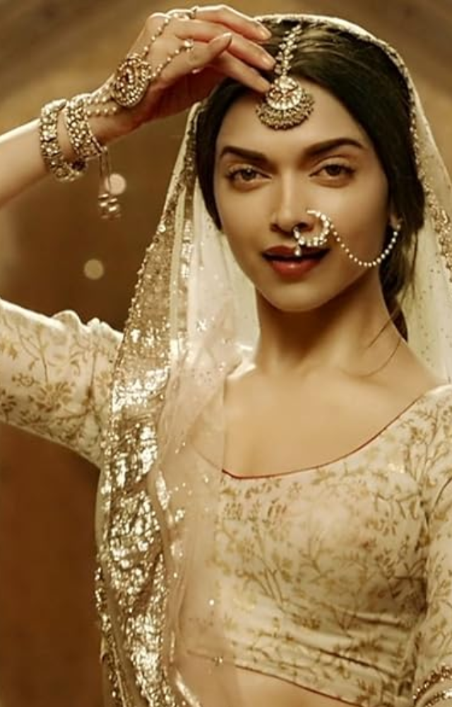 bajirao mastani dress